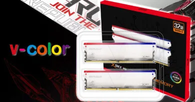 Módulos de memoria RAM v-color DDR5 XSky en caja roja, con un diseño en blanco y detalles de colores en la parte superior.