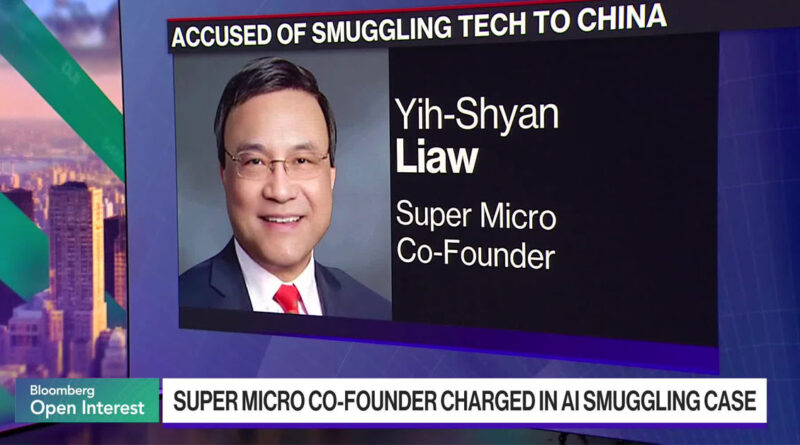 Retrato del cofundador de Supermicro, Yih-Shyan Liaw, con un fondo moderno y texto sobre el caso de contrabando de tecnologia a China.