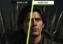 Comparativa de DLSS 5: a la izquierda, imagen sin DLSS 5, a la derecha, mejoras visuales con DLSS 5 activado. Fondo oscuro y detalles mejorados.
