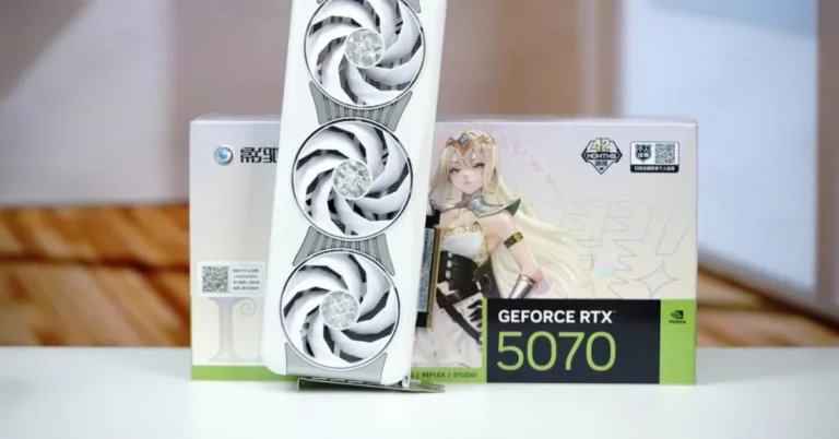 GALAX presenta la RTX 5070 LUNA OC con placa trasera espejo y diseño exclusivo para China