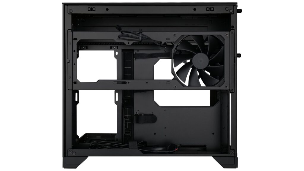 Gabinete Micro-ATX con diseño de doble cámara, ventilador en la parte inferior, acabado negro y múltiples opciones de gestión de cables.