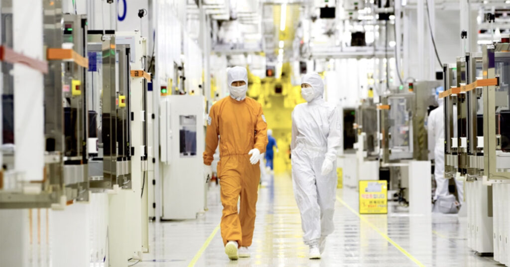 HBM4 Samsung Foundry