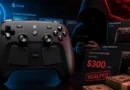Controlador Steam negro en primer plano, con un fondo oscuro y un ladrón en sudadera; cajas del controlador y billetes en la parte inferior.