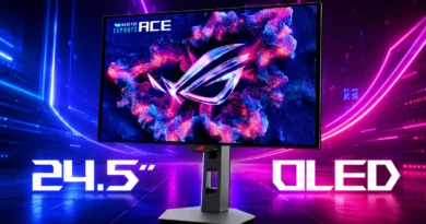 Monitor OLED de 24.5", con diseño futurista y colores vibrantes. Muestra el logo ROG en un fondo galáctico y fondo iluminado.