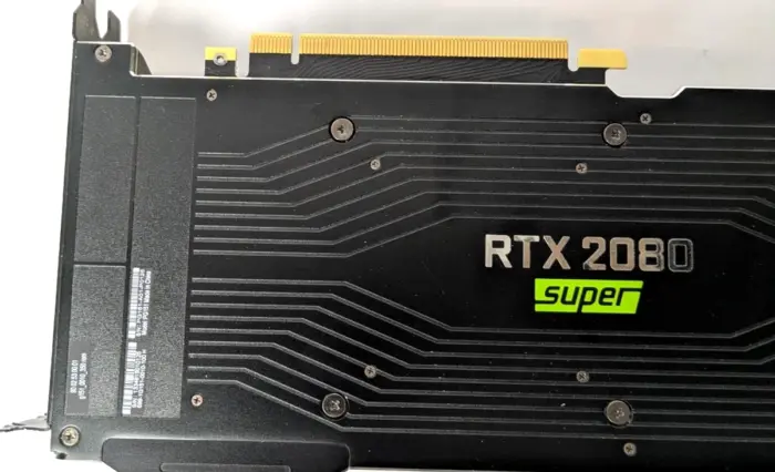 RTX 2080 Ti SUPER en vista superior, mostrando diseño y detalles técnicos del prototipo cancelado de GPU.