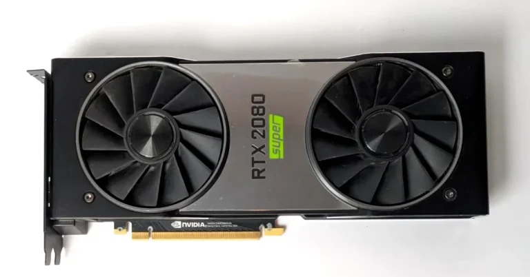 Descubren prototipo cancelado de la RTX 2080 Ti SUPER que buscaba el equilibrio entre GeForce y Titan