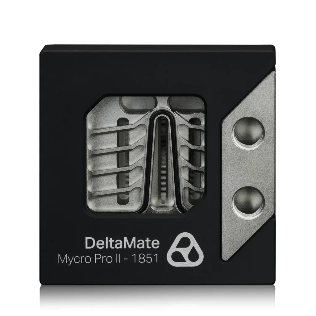 DeltaMate Mycro Pro II - 1851, innovador enfriador de hardware para PC, ideal para optimizar el rendimiento de GPU y CPU.