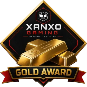 Logotipo de premio "Gold Award" de Xanxo Gaming, con barras de oro sobre fondo negro y detalles en rojo y dorado.