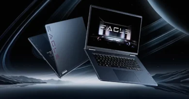Laptops EAGLE de Gigabyte con opciones de GPU GeForce RTX 3050 y 4050, frente a un fondo espacial futurista.