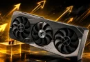 Tarjeta gráfica AORUS con tres ventiladores, destacando el aumento de precios en el mercado chino de hardware.